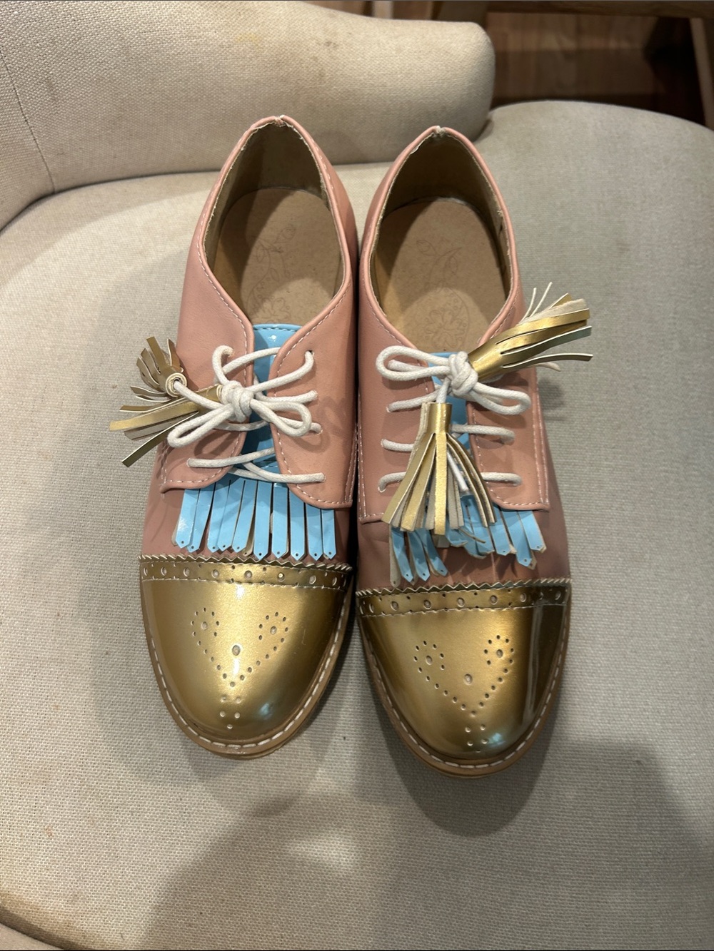 Pink & Gold Tassel Fringe Oxford Flats
